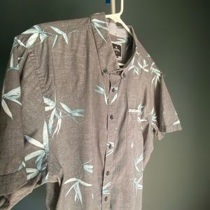 Short Sleeve Button-down (XL)